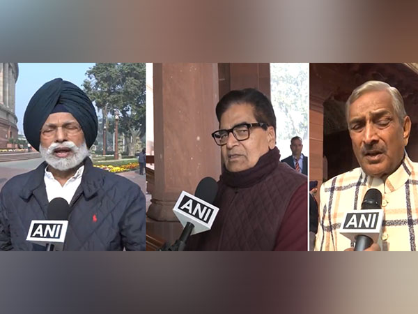  MP Amar Singh (Left), MP Ram Gopal Yadav(Middle), MP Pramod Tiwari (Right) (Photo/ANI)