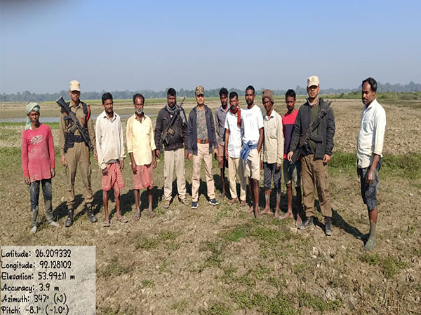 A photo of the rescue team (Photo/ANI) 
