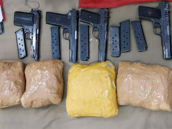 Recovered arms, ammunitation, and narcotics (Photo Credit: Chinar Corps)