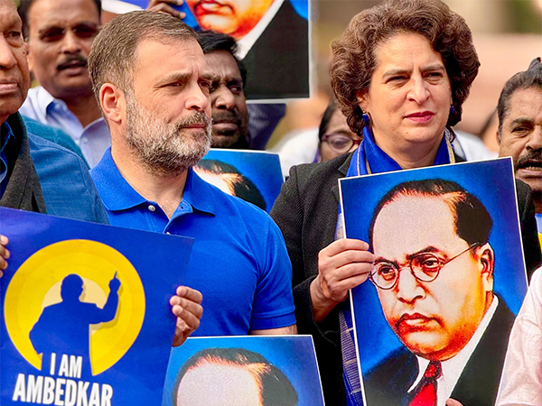 An image of Congress MPs Rahul Gandhi and Priyanka Gandhi Vadra (Photo/ @priyankagandhi)