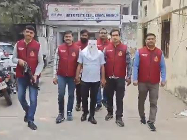 Crime branch arrest one indulged in illegal use of fireworks in Delhi NCR (Photo/Delhi police) 