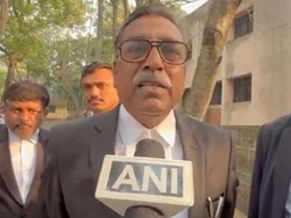Advocate MB Jiragi representing BJP leader CT Ravi (Photo/ ANI)