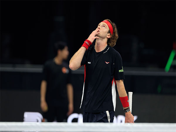Andrey Rublev celebrate after winning in World Tennis League season 3 (Image: WTL media)