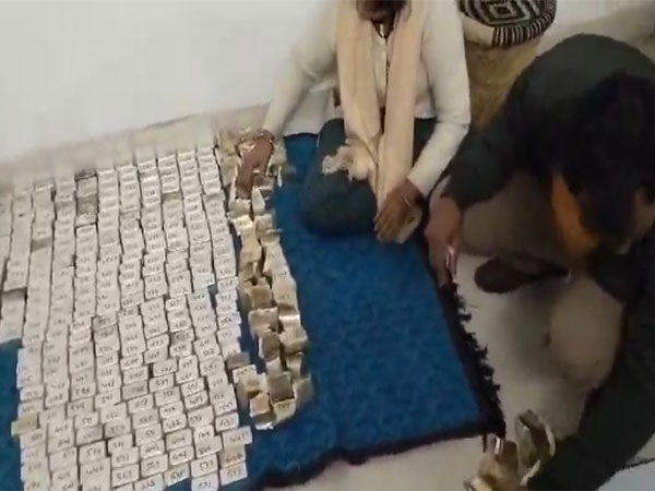 40 kg silver and cash were seized from a former Transport constable's house(Photo/ANI)
