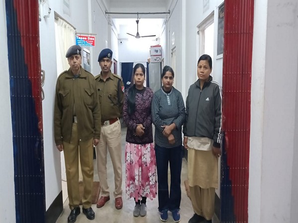 Two women Bangladeshi nationals in police custody (Photo/ANI)