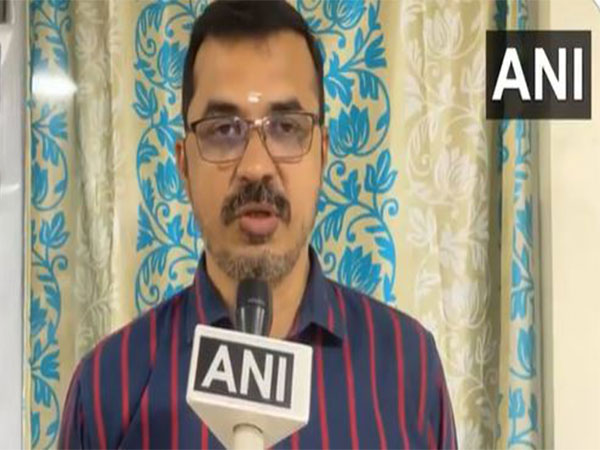 AIADMK National Spokesperson Kovai Sathyan (Photo/ANI)