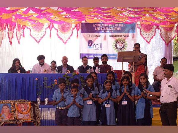 Pallav Mohapatra addressing students at Government High School – Dahanu, Maharashtra