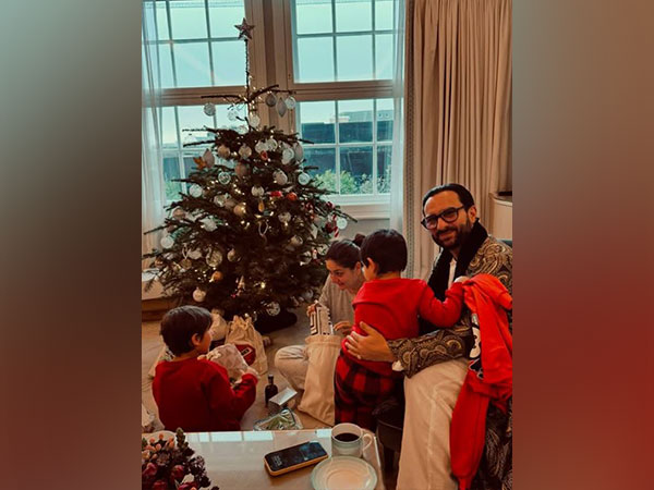 Saif-Kareena and their kids (Image source: Kareena's Instagram)