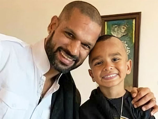 Shikhar Dhawan and his son