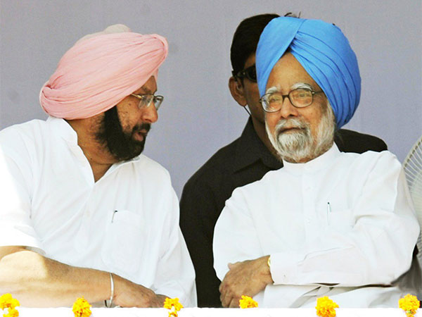 Former Punjab CMr Captain Amarinder Singh with Former PM Dr. Manmohan Singh (Photo/X@capt_amarinder)