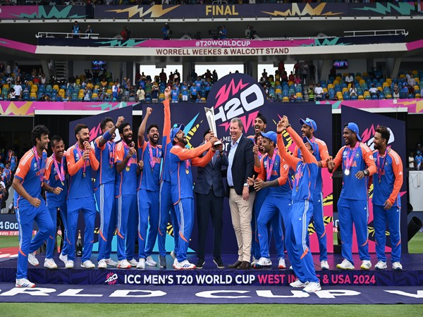 Team India lifting the ICC T20 World Cup 2024 (Image: ICC)