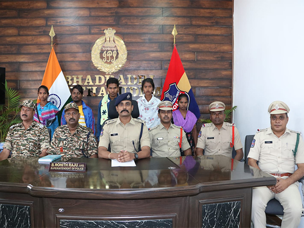 Members of banned CPI (Maoist) surrender. (Photo/ANI)