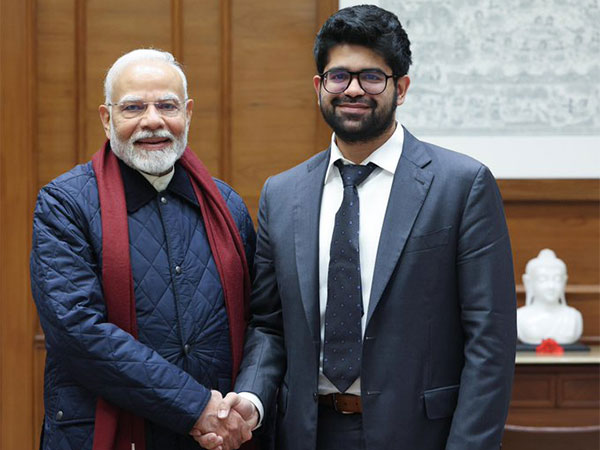 PM Narendra Modi with Perplexity CEO (Photo/@narendramodi)