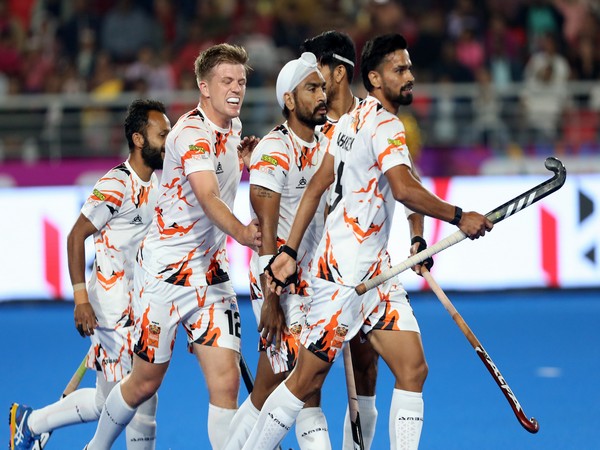 Bengal Tigers celebrate after scoring a goal (Photo: HIL) 