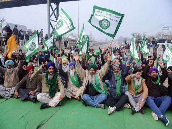 Farmers stage a sit-in protest during 'Punjab Bandh' (File Photo/ANI)