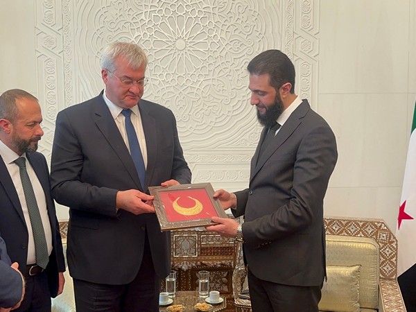 Ukraine's Foreign Minister Andrii Sybiha and Syria's de facto leader Ahmed al-Sharaa (Photo/X@andrii_sybiha)