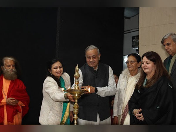L to R: Rashmi Singh (IAS), Sanjay Singh Former MP, Kiran Chopra