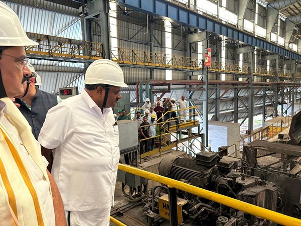 Union Minister of Steel HD Kumaraswamy (Photo/Goverment source)