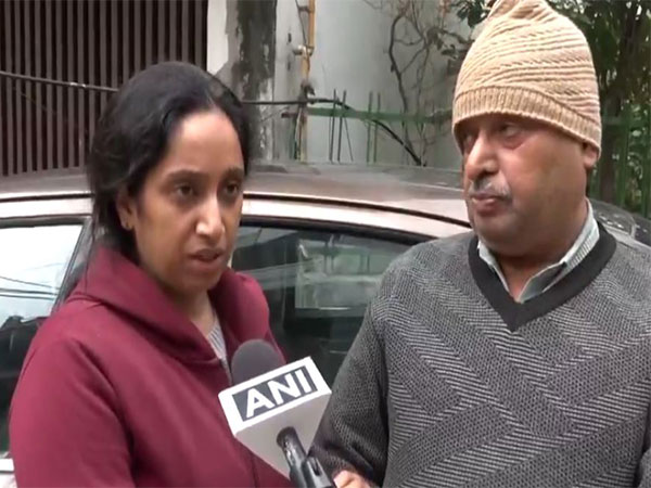 Puneet Khurana's sister along with their father. (Photo/ANI)