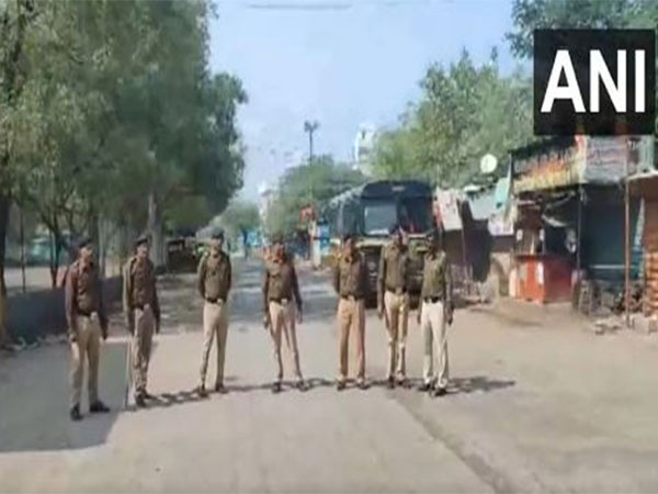 Curfew imposed in Jalgaon after clashes break out between two groups (Photo/ANI)