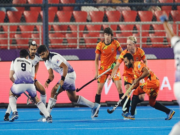 Players in action (Photo: HIL)