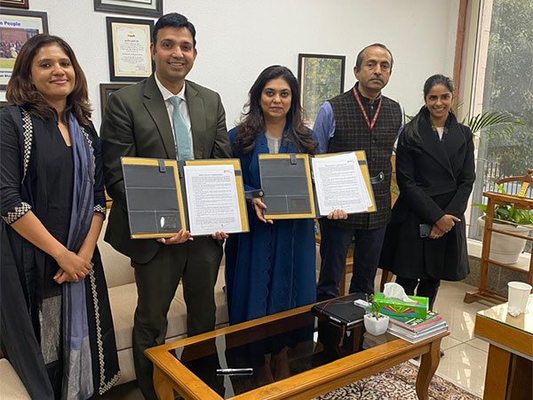DPIIT Joint Secretary Sanjiv with Start-up India and Startup Policy Forum team (Photo/ANI)