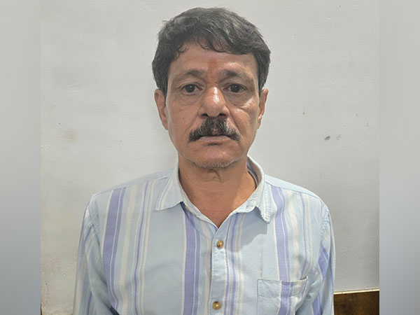  Chhota Rajan's henchman Raju Vikanya alias Vilas Balram Pawar (Photo/ANI)