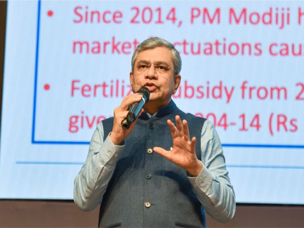 Minister for Railways, Information & Broadcasting, Electronics & Information Technology Ashwini Vaishnaw.(File/Photo/ANI)