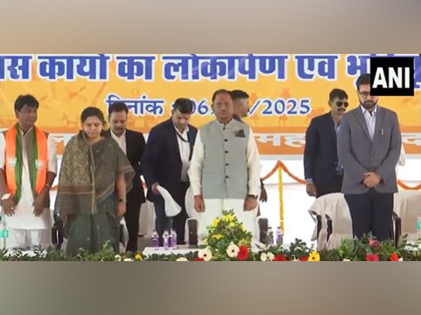 Chhattisgarh CM Vishnu Deo Sai observe a minute's silence as a mark of tribute to the nine people who died in an IED blast (Photo/ANI)