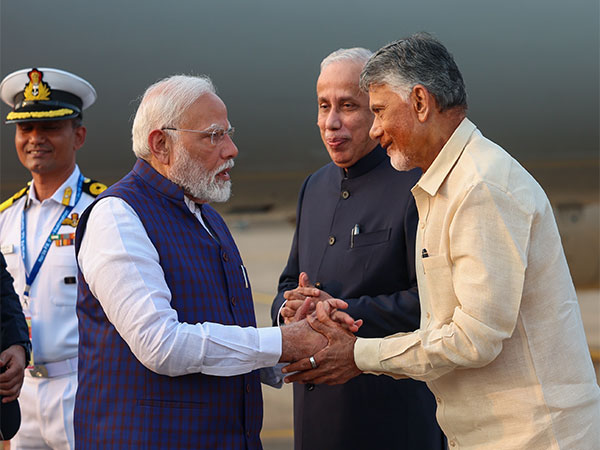 Prime Minister Narendra Modi and Andhra Pradesh Chief Minister N Chandrababu Naidu (Photo/ANI)