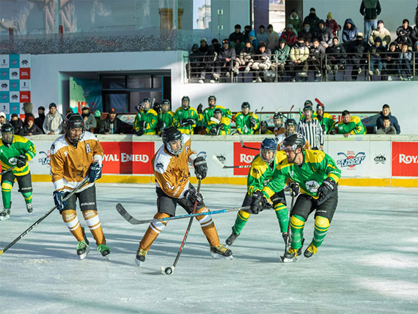 Players in action. (Picture: Ice Hockey League)