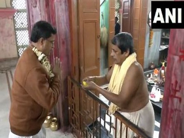 Tripura CM Manik Saha at the Laxminarayan Temple in Agartala, on the occassion of his 72nd birthday. (Photo/ANI)