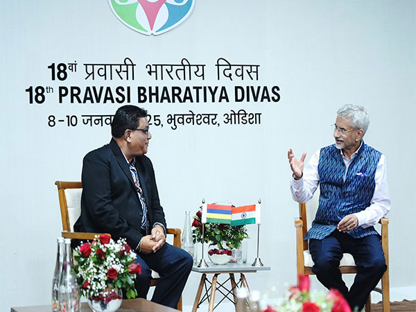 External Affairs Minister S Jaishankar with Mauritius delegation (Image: X@DrSJaishankar)