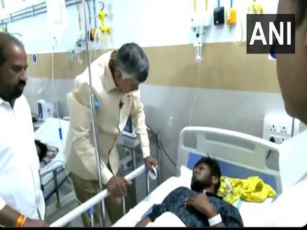CM Chandrababu Naidu visits hospital (Photo/ANI)