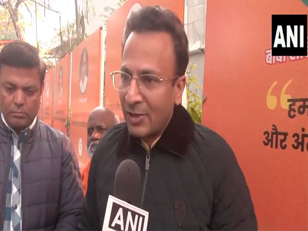 BJP's jhuggi abhiyan convener Visshnu Mittal (Photo/ANI)