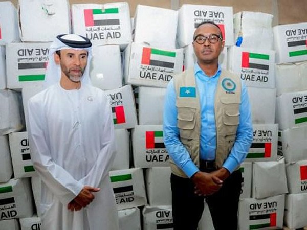 UAE dispatches 700 tonnes of food supplies to victims of floods in Somalia (Photo/WAM)