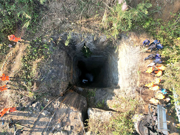 Assam Rifles constructs helipad near Dima Hasao coal mine to accelerate search, rescue ops (Photo/@prodefgau)
