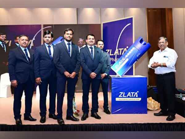 New Product Launch of Zlata Pharma LLP in the presence of Dr. Shekar Salkar, MS. FICS ONCO, Dr. Tarak Arolkar, Chairman and Harshad Sadvelkar, MD, Zlata Pharma LLP