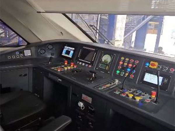Inside visual of Vande Bharat train for Katra-Srinagar route (Photo/X/@AshwiniVaishnaw)