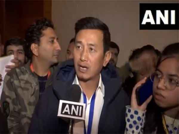 Bhaichung Bhutia (Photo: ANI)