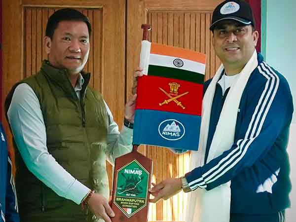 Arunachal CM Pema Khandu flags off Brahmaputra river rafting expedition (Photo/PRO defence Guwahati)