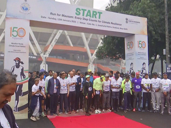 Participants gearing up for the marathon. (Photo- ANI)