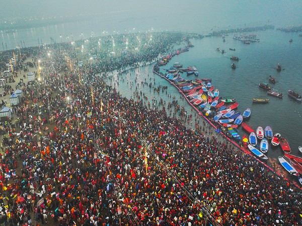  Devotees gather to take holy dip at Sangam. (Photo source: Prayagraj District Administration)