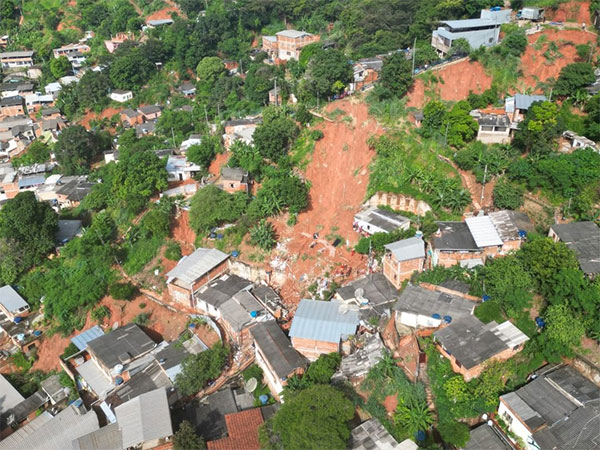 At least 10 dead in Brazil landslides (Photo/WAM)