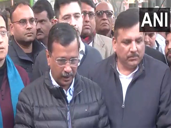  Aam Aadmi Party chief Arvind Kejriwal with Delhi CM Atishi, Sanjay Singh and Raghav Chadha (Photo/ANI)