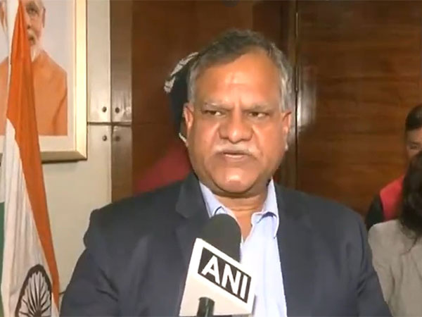 Uttar Pradesh Chief Secretary, Manoj Kumar Singh (Photo/ANI) 