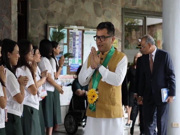MoS External Affairs Pabitra Margherita interacting with students in the Philippines (Photo/ X@PmargheritaBJP)