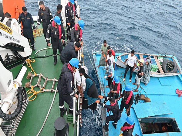 Visuals during a rescue operation by Indian Coast Guard (Photo/@IndiaCoastGuard)
