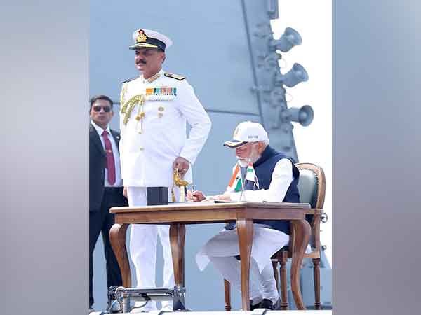 Prime Minister Narendra Modi at the tri-commissioning of naval ships (Photo/MoD)