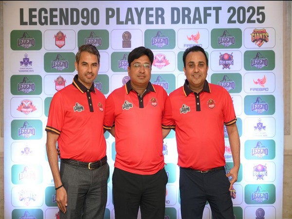 Management of Haryana Gladiators (Photo: Legend 90 League)